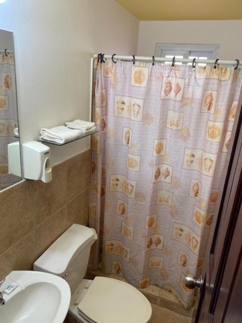 Uverito Sand Dollar B&B 拉斯塔布拉斯 外观 照片